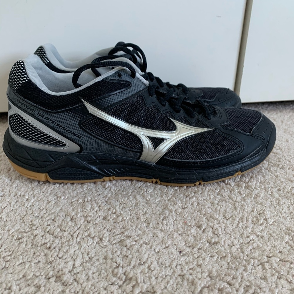 Mizuno Wave Supersonic Volleyball Shoes